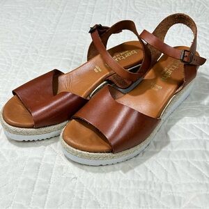Bertuchi Brown Leather Wedge Espadrille Sandals Women’s US Size 8.5/ EU Size 39